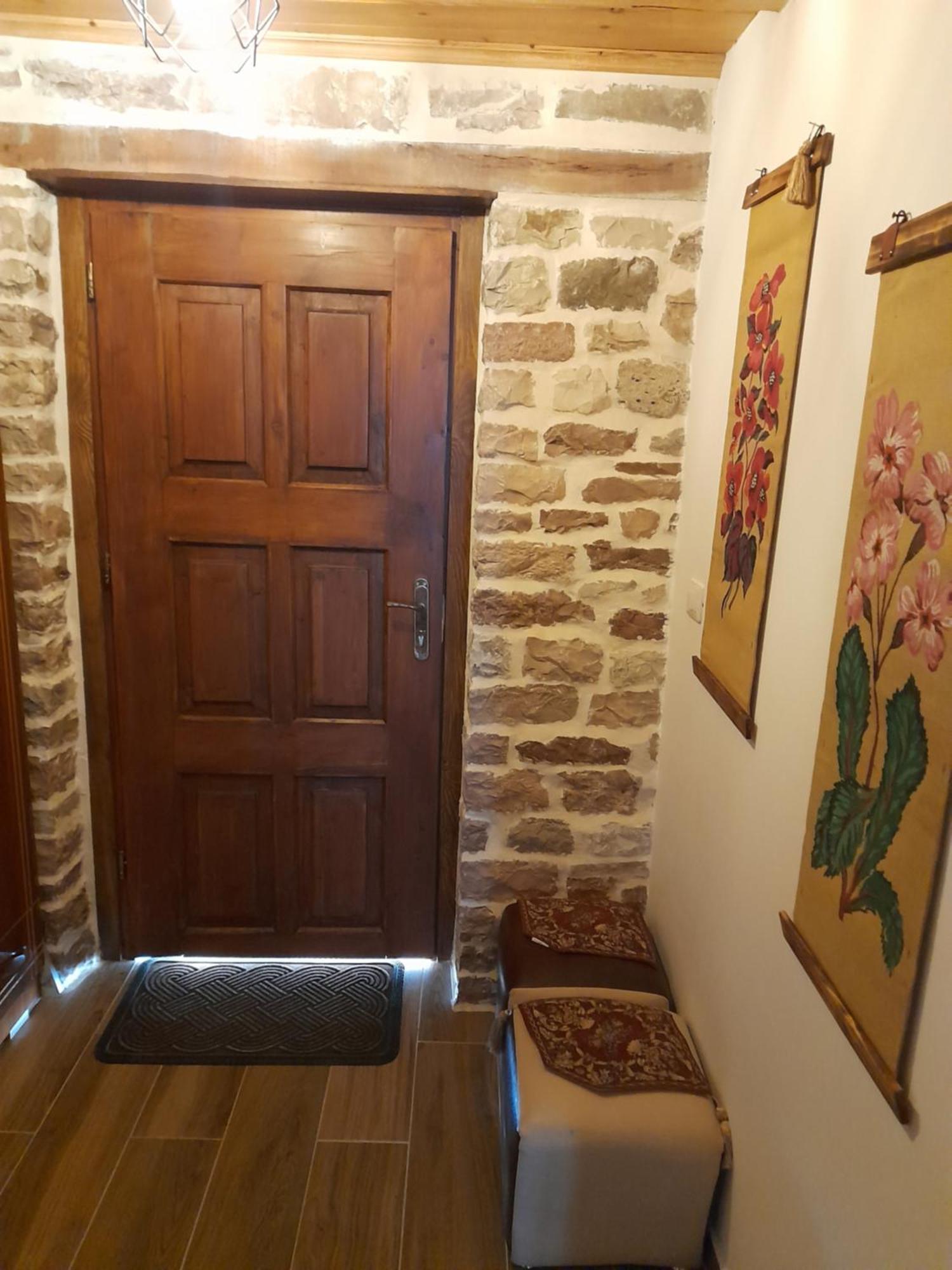 Guest House Ani Gjirokaster Exterior photo