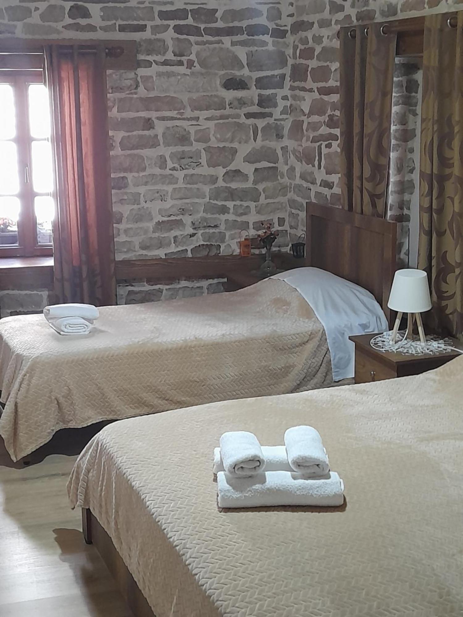 Guest House Ani Gjirokaster Exterior photo