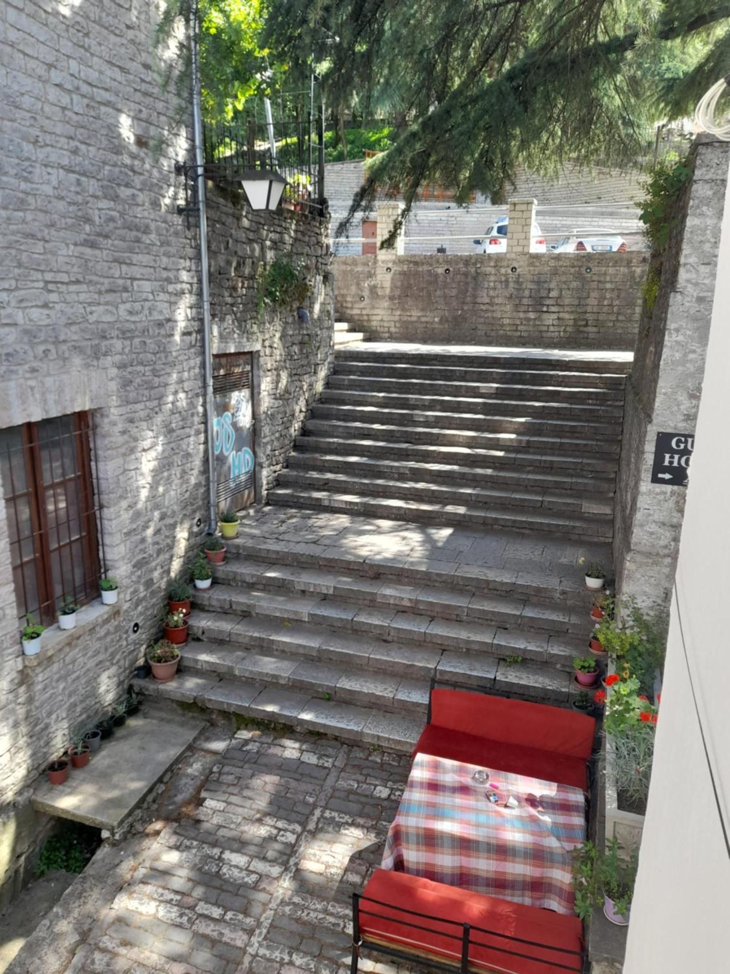 Guest House Ani Gjirokaster Exterior photo